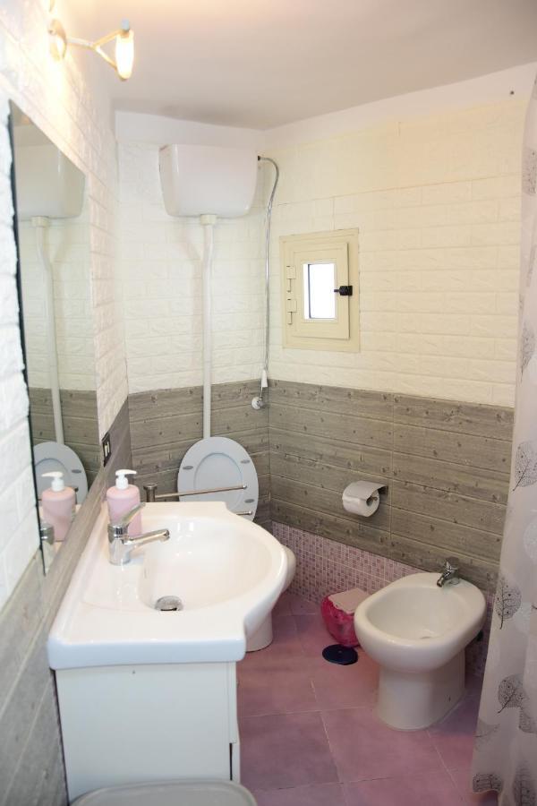 Scugnizzella Holiday House Apartment เนเปิลส์ ภายนอก รูปภาพ
