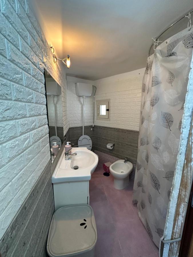 Scugnizzella Holiday House Apartment เนเปิลส์ ภายนอก รูปภาพ